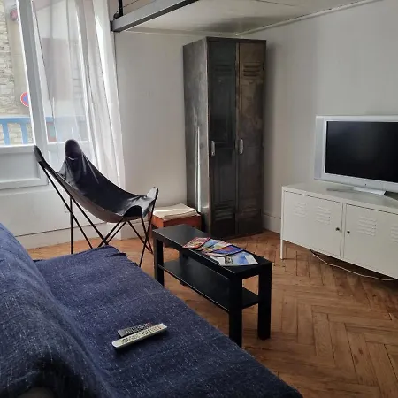 Appartement Spacieux T2, Avec Terrasse Et Parking